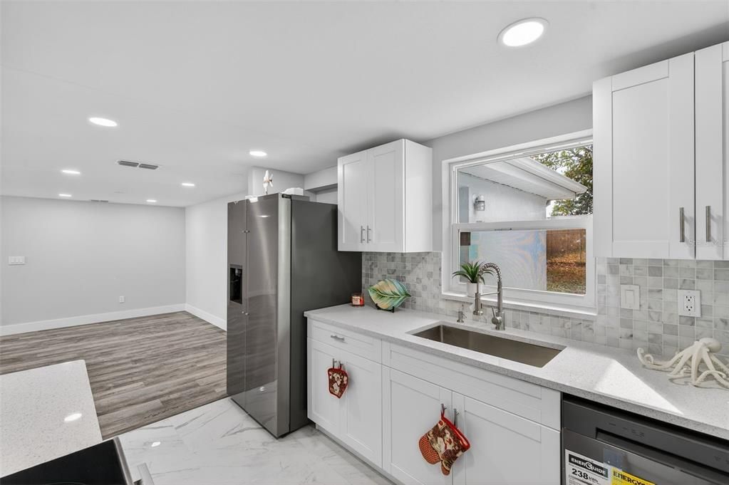 For Sale: $315,000 (3 beds, 2 baths, 1350 Square Feet)