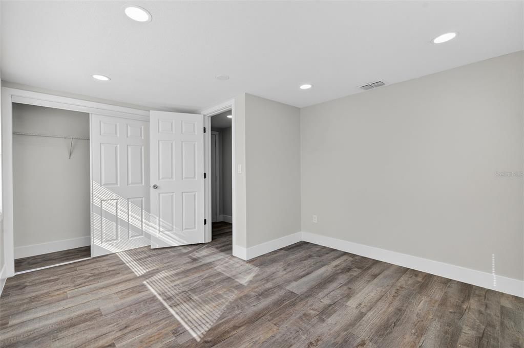 For Sale: $315,000 (3 beds, 2 baths, 1350 Square Feet)