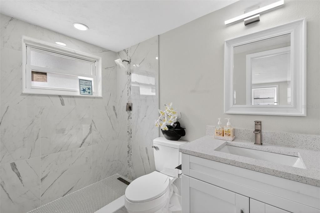 For Sale: $315,000 (3 beds, 2 baths, 1350 Square Feet)