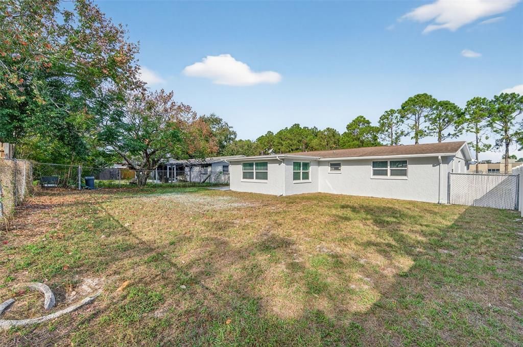 For Sale: $315,000 (3 beds, 2 baths, 1350 Square Feet)