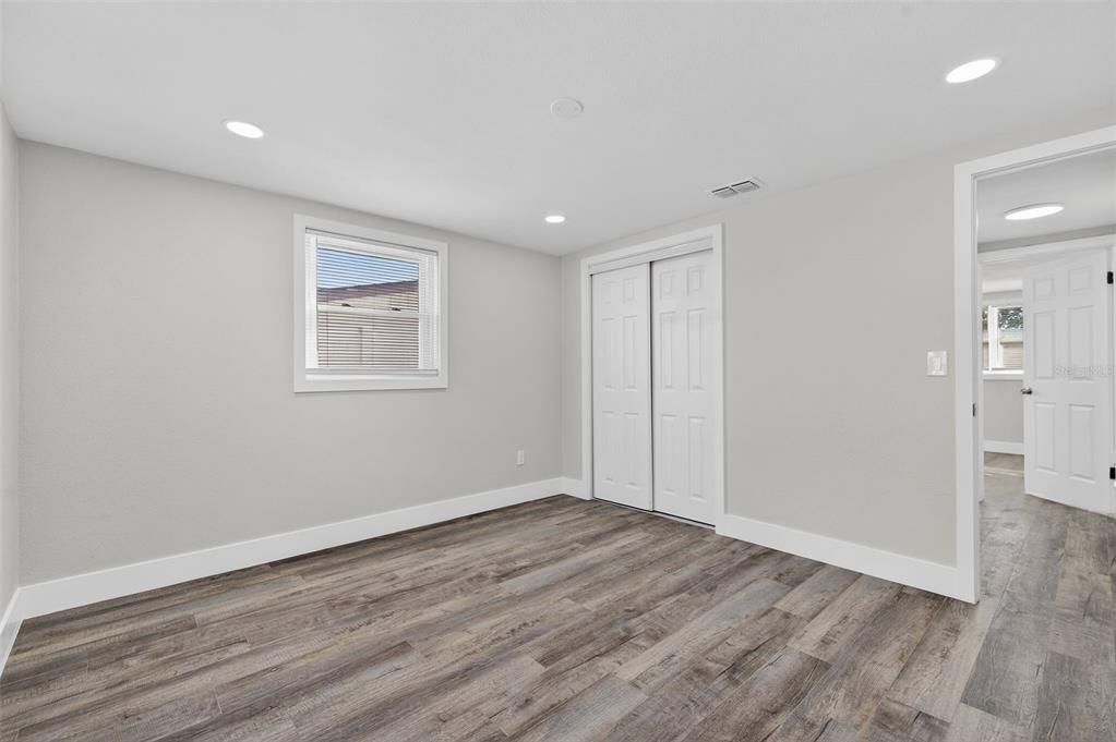 For Sale: $315,000 (3 beds, 2 baths, 1350 Square Feet)