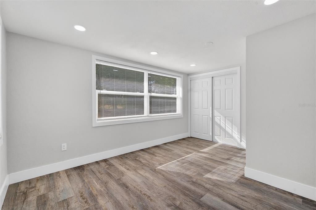 For Sale: $315,000 (3 beds, 2 baths, 1350 Square Feet)