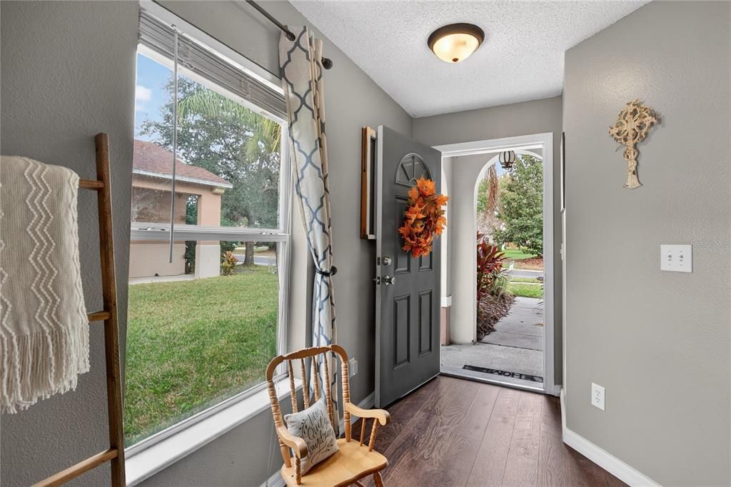 待售: $337,000 (3 贝兹, 2 浴室, 1939 平方英尺)