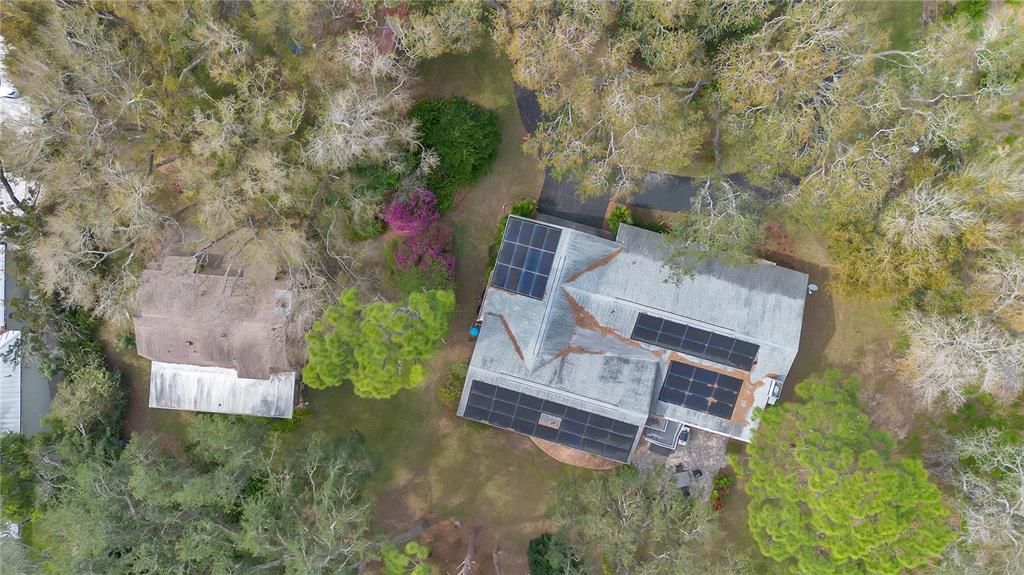 合同活跃: $900,000 (4 贝兹, 4 浴室, 2850 平方英尺)