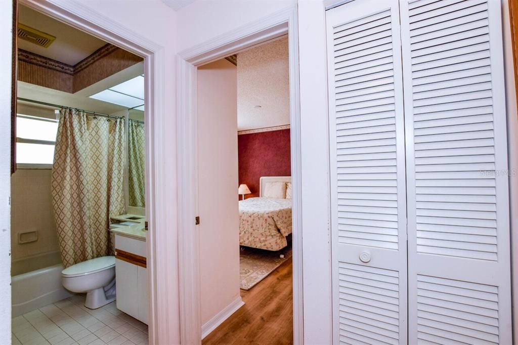 En Venta: $389,000 (2 camas, 2 baños, 1531 Pies cuadrados)