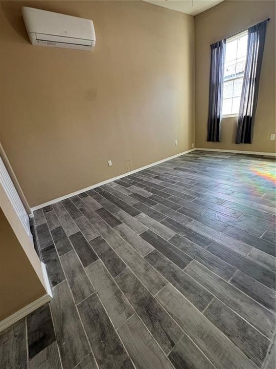 В аренду: $1,250 (1 спален, 1 ванн, 150 Квадратных фут)