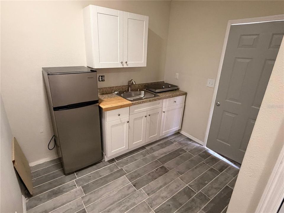 В аренду: $1,250 (1 спален, 1 ванн, 150 Квадратных фут)