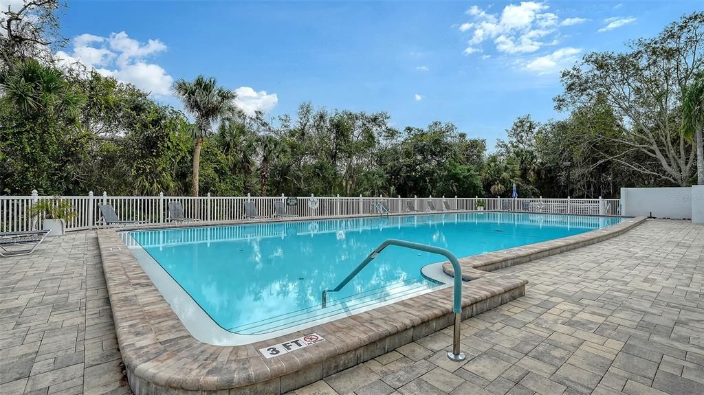 En Venta: $665,000 (3 camas, 2 baños, 2207 Pies cuadrados)