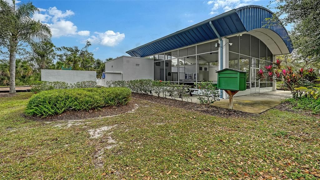 En Venta: $665,000 (3 camas, 2 baños, 2207 Pies cuadrados)