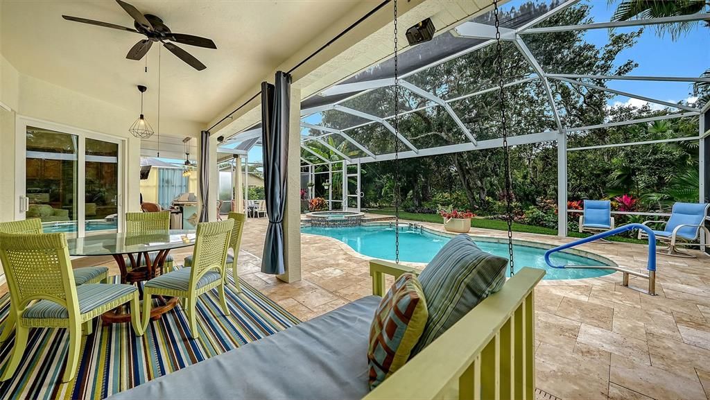 En Venta: $665,000 (3 camas, 2 baños, 2207 Pies cuadrados)