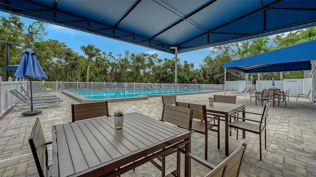 En Venta: $665,000 (3 camas, 2 baños, 2207 Pies cuadrados)