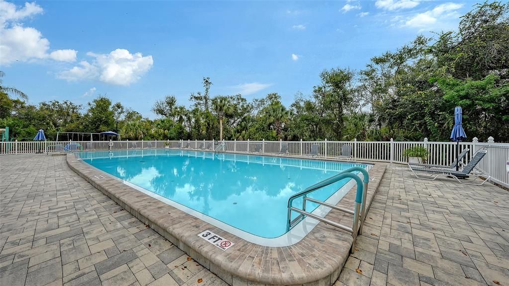 En Venta: $665,000 (3 camas, 2 baños, 2207 Pies cuadrados)