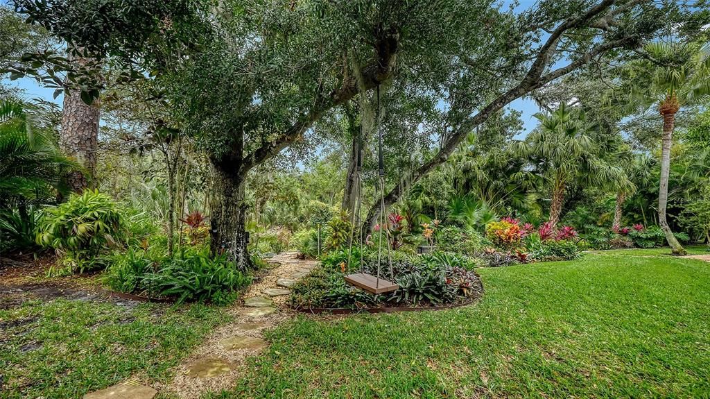 En Venta: $665,000 (3 camas, 2 baños, 2207 Pies cuadrados)