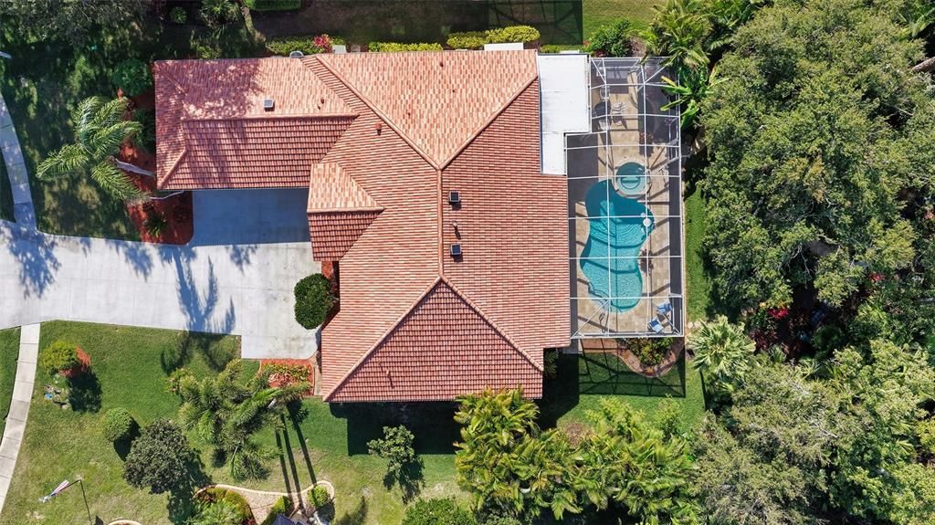 En Venta: $665,000 (3 camas, 2 baños, 2207 Pies cuadrados)