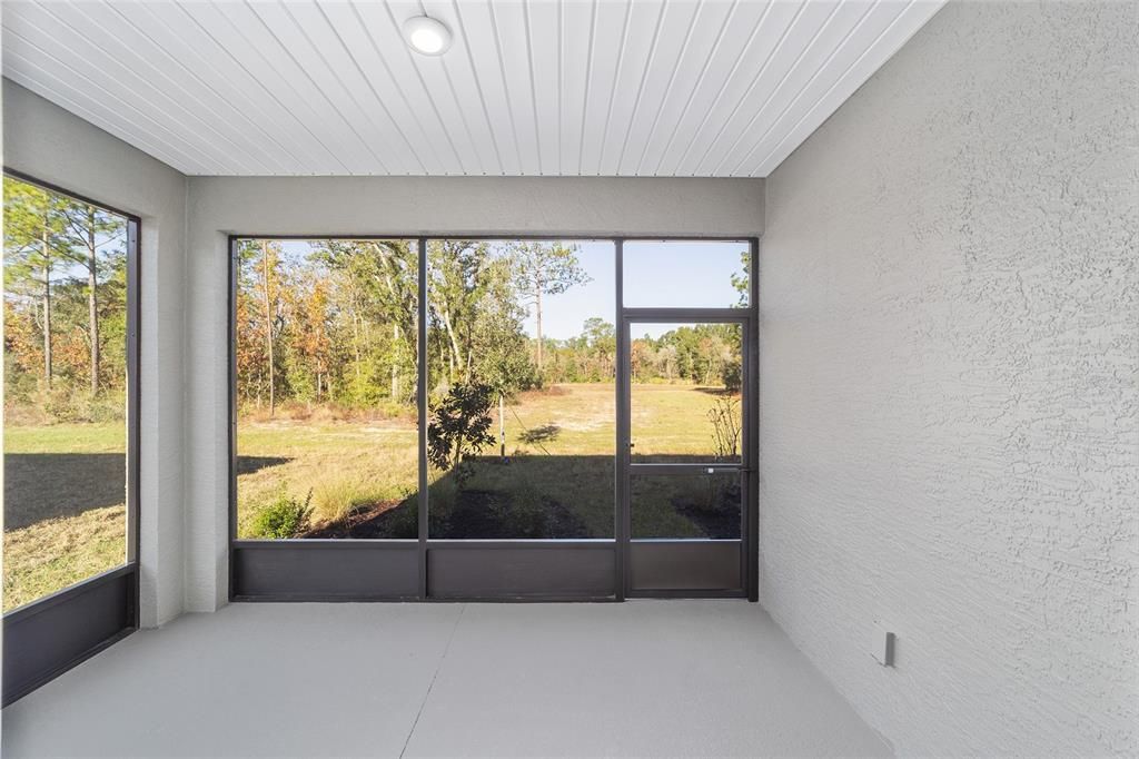 For Sale: $289,000 (2 beds, 2 baths, 1343 Square Feet)