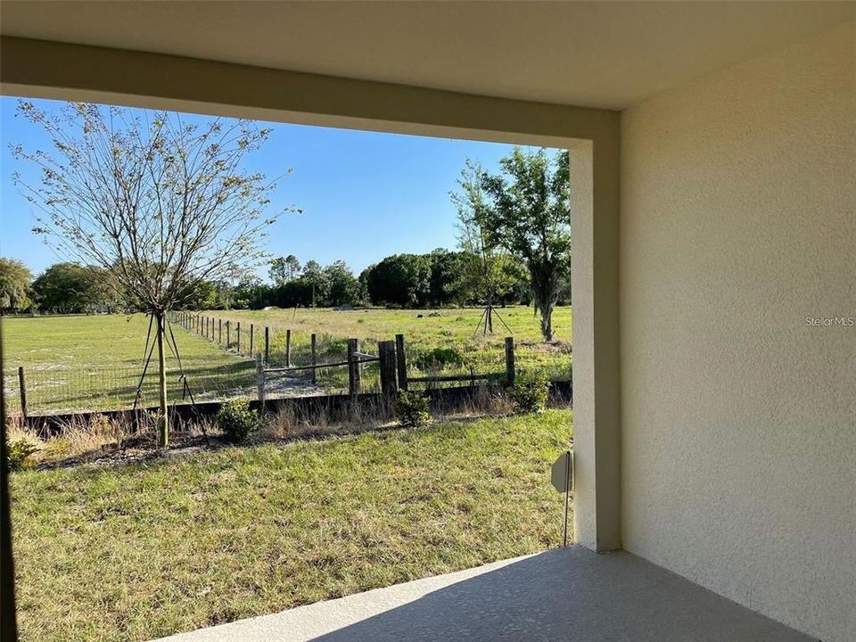 En Venta: $346,000 (2 camas, 2 baños, 1601 Pies cuadrados)