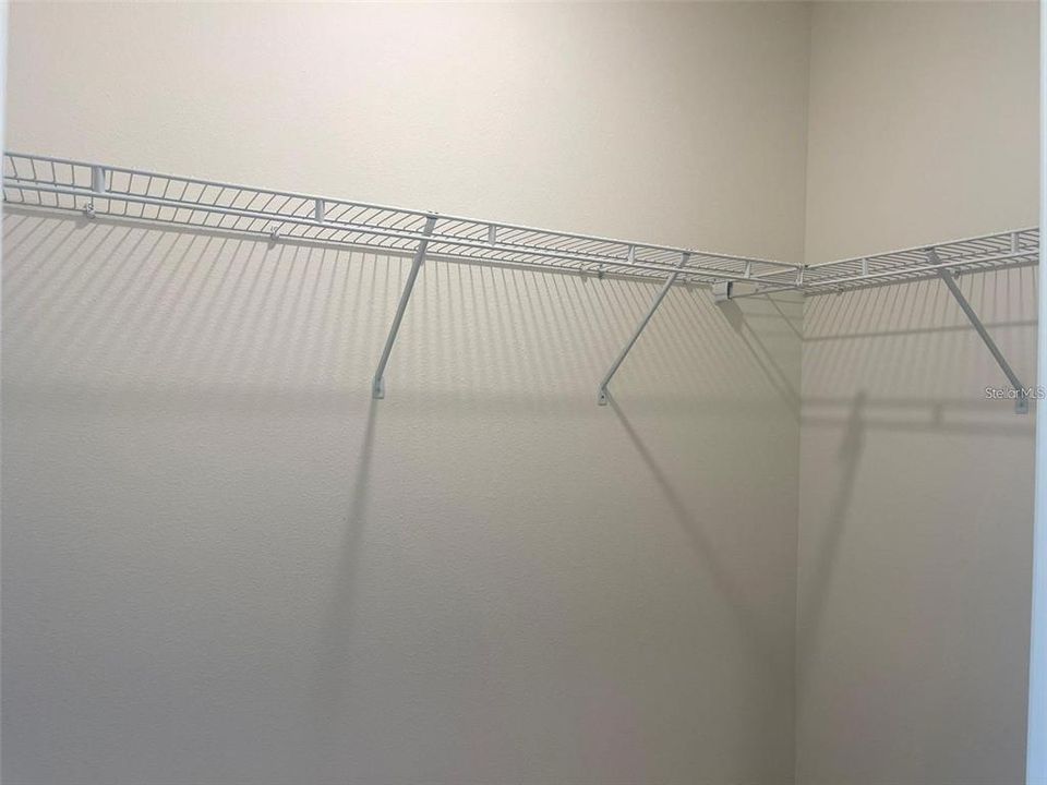 En Venta: $346,000 (2 camas, 2 baños, 1601 Pies cuadrados)