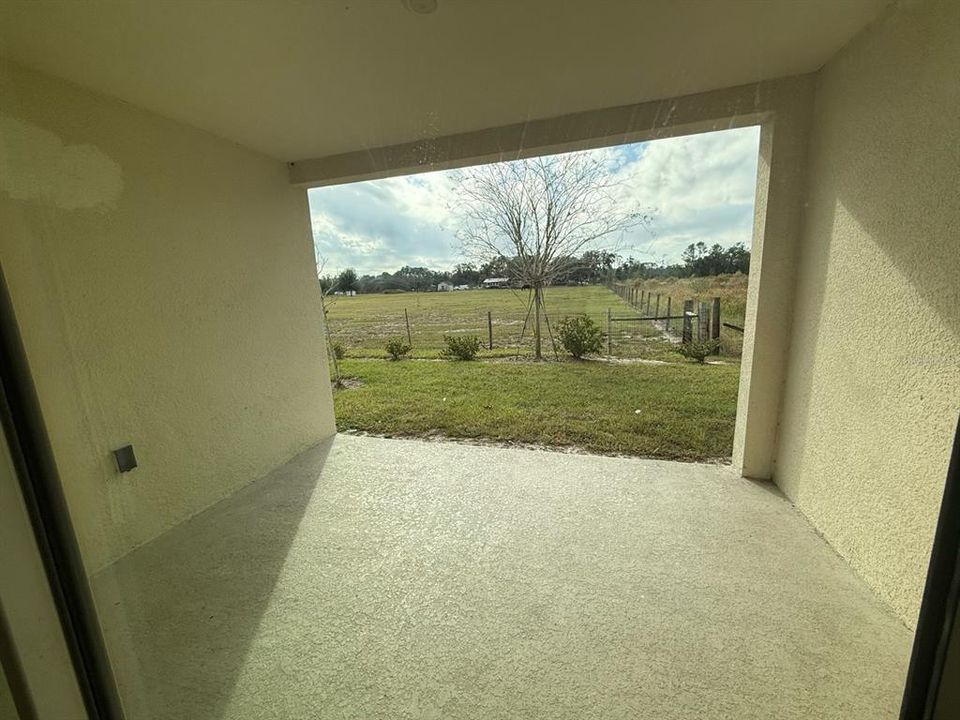 En Venta: $346,000 (2 camas, 2 baños, 1601 Pies cuadrados)