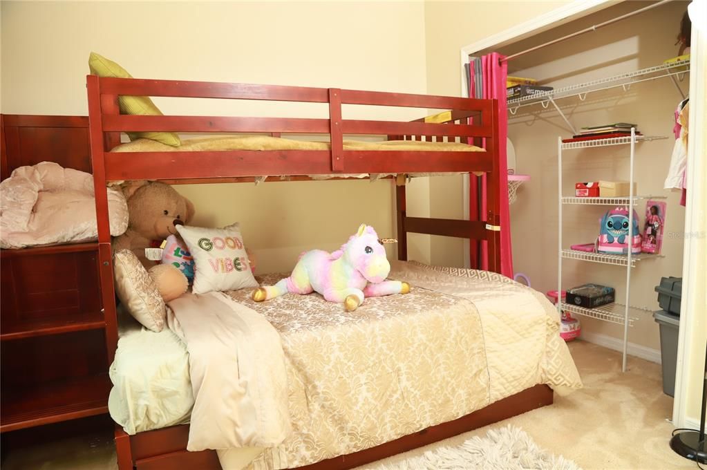 На продажу: $320,000 (3 спален, 2 ванн, 1372 Квадратных фут)