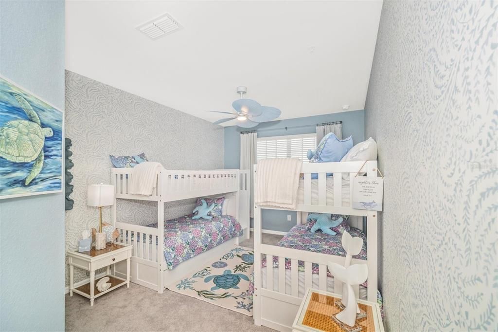 В аренду: $8,000 (3 спален, 2 ванн, 2294 Квадратных фут)