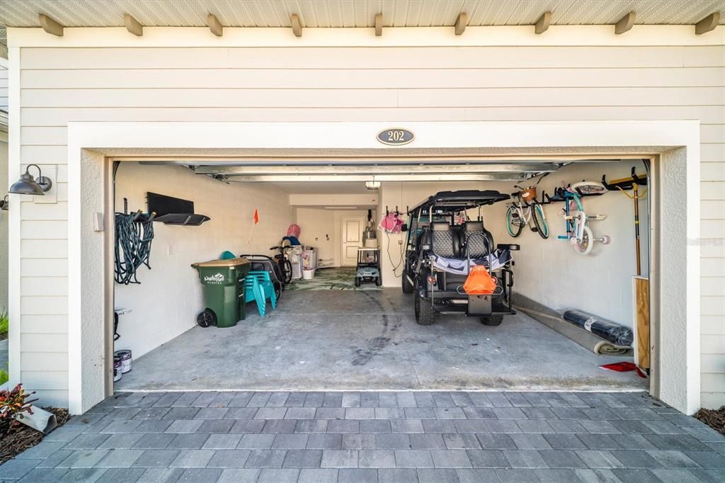 В аренду: $8,000 (3 спален, 2 ванн, 2294 Квадратных фут)