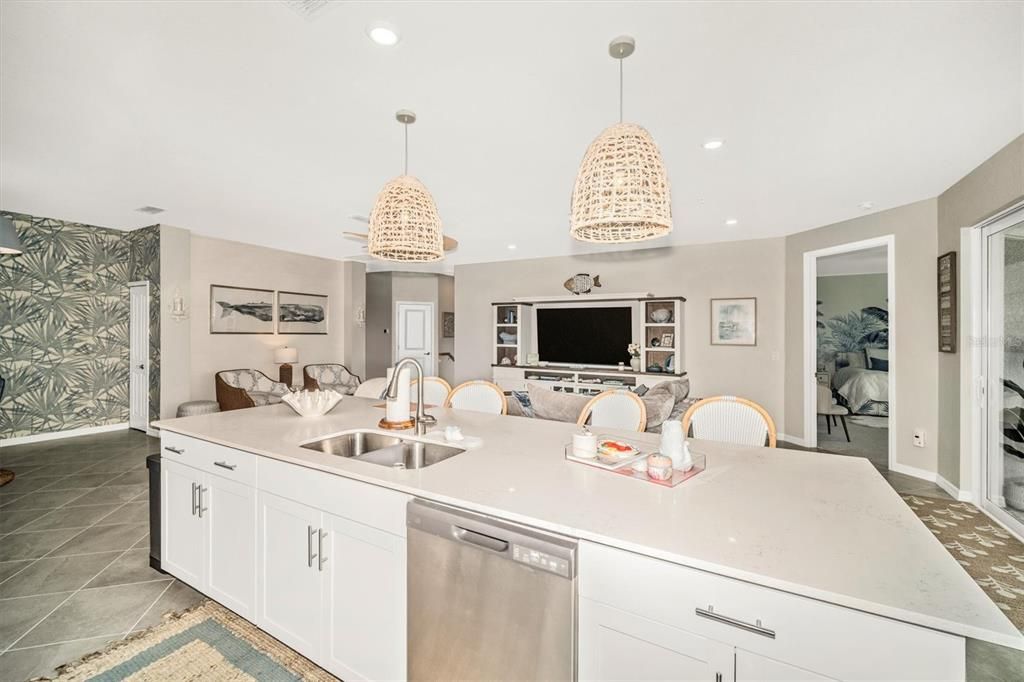 В аренду: $8,000 (3 спален, 2 ванн, 2294 Квадратных фут)