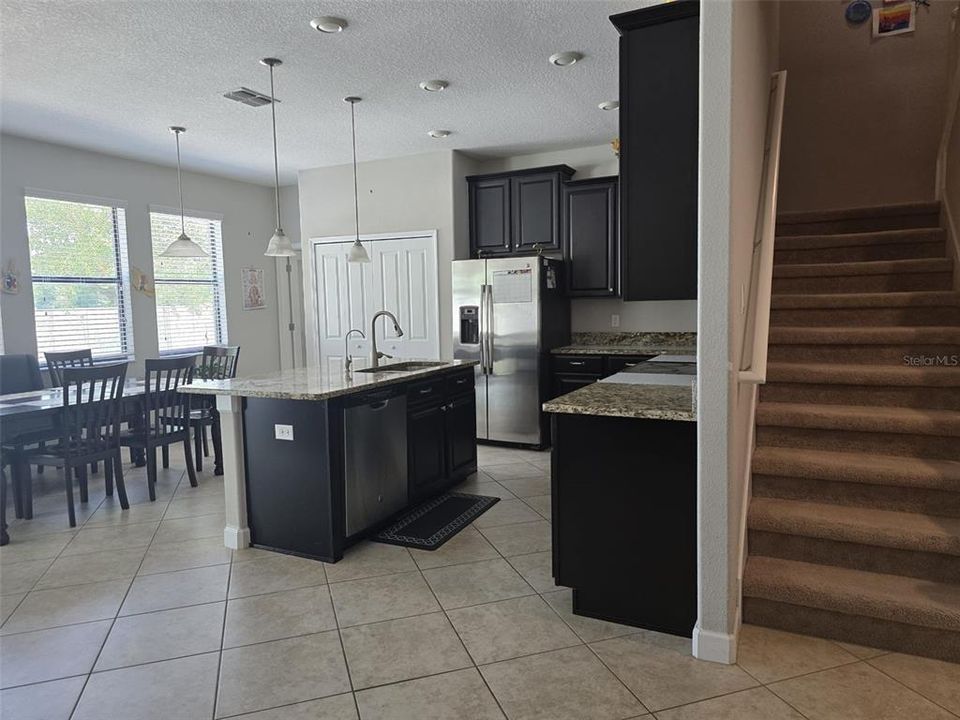 En Renta: $3,600 (5 camas, 3 baños, 3291 Pies cuadrados)