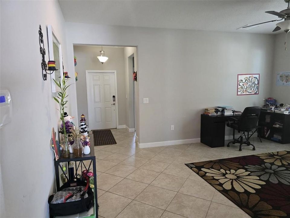 En Renta: $3,600 (5 camas, 3 baños, 3291 Pies cuadrados)