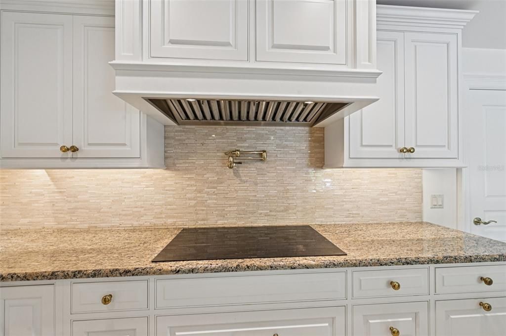 For Rent: $14,500 (4 beds, 4 baths, 3454 Square Feet)