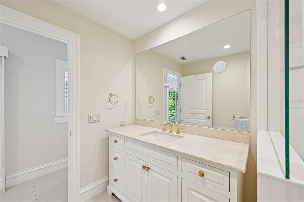 For Rent: $14,500 (4 beds, 4 baths, 3454 Square Feet)