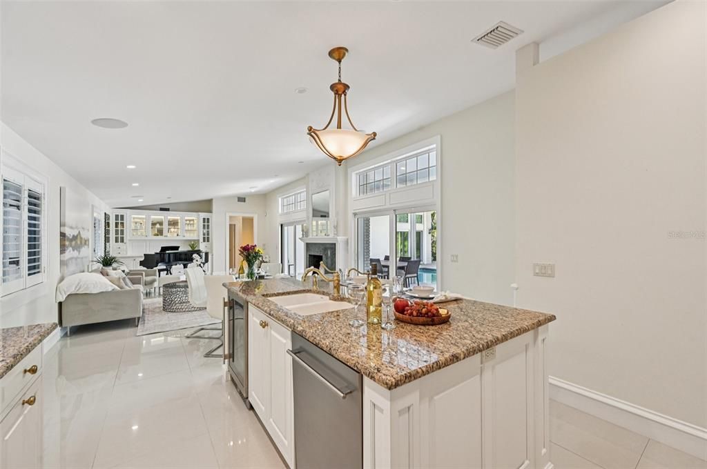 For Rent: $14,500 (4 beds, 4 baths, 3454 Square Feet)