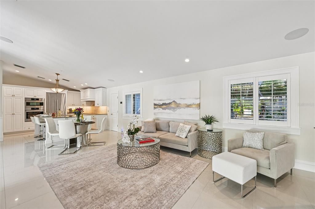 For Rent: $14,500 (4 beds, 4 baths, 3454 Square Feet)