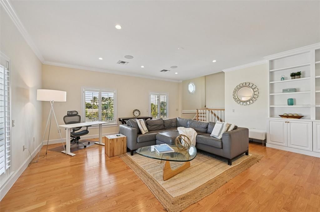 For Rent: $14,500 (4 beds, 4 baths, 3454 Square Feet)