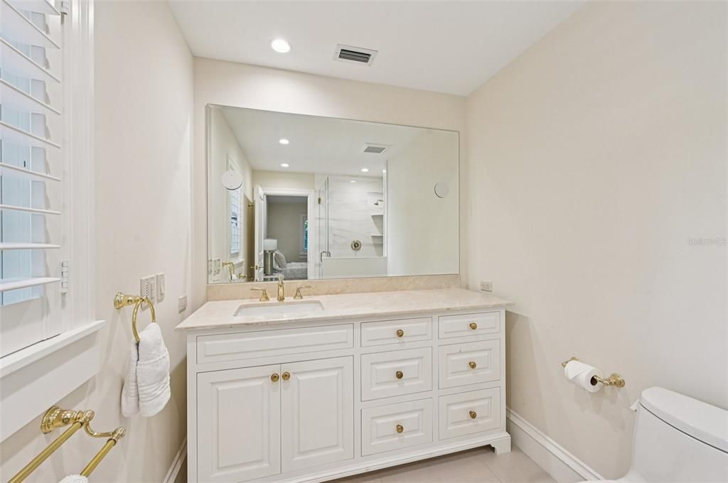 For Rent: $14,500 (4 beds, 4 baths, 3454 Square Feet)