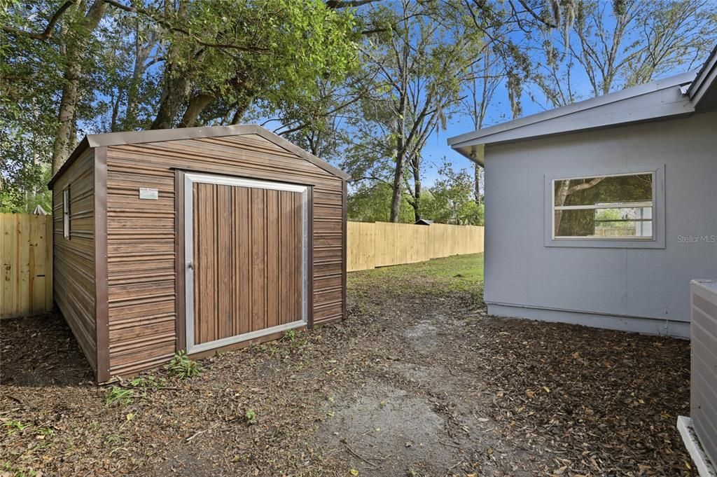 For Sale: $239,900 (3 beds, 2 baths, 1464 Square Feet)