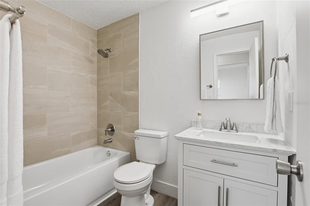 For Sale: $239,900 (3 beds, 2 baths, 1464 Square Feet)