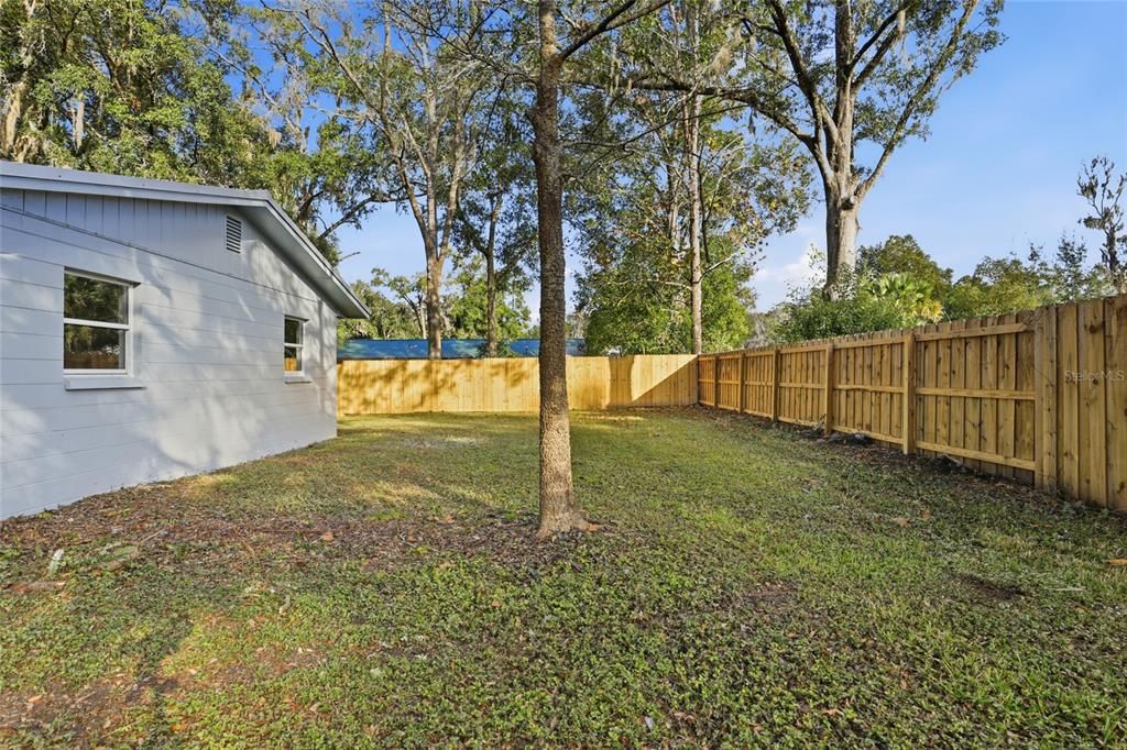 For Sale: $239,900 (3 beds, 2 baths, 1464 Square Feet)