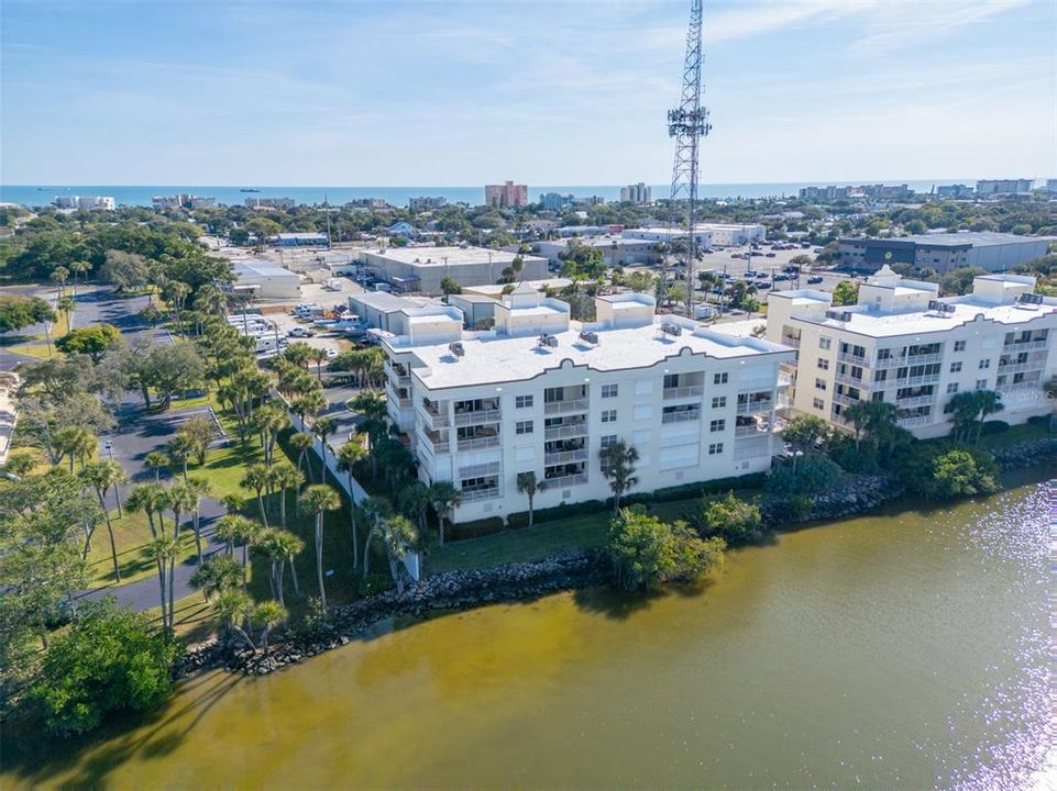 待售: $625,000 (3 贝兹, 2 浴室, 2187 平方英尺)