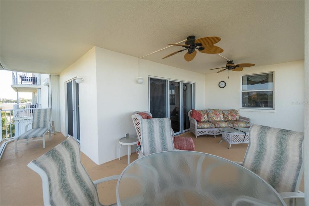 待售: $625,000 (3 贝兹, 2 浴室, 2187 平方英尺)