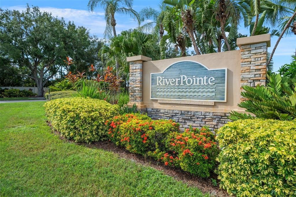 待售: $899,000 (4 贝兹, 2 浴室, 2267 平方英尺)