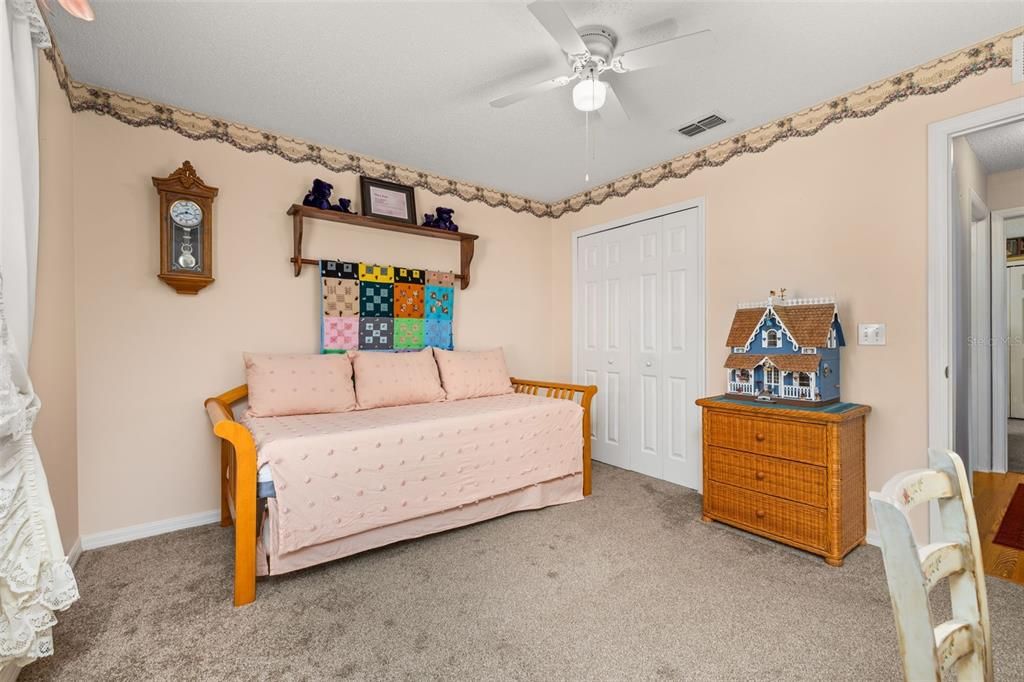 For Sale: $355,000 (3 beds, 2 baths, 1632 Square Feet)