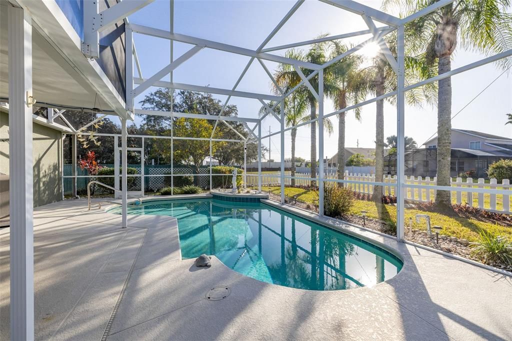 For Sale: $355,000 (3 beds, 2 baths, 1632 Square Feet)