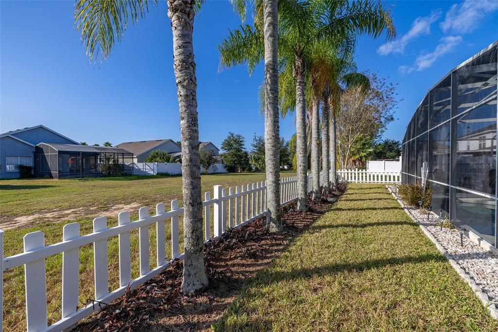 For Sale: $355,000 (3 beds, 2 baths, 1632 Square Feet)