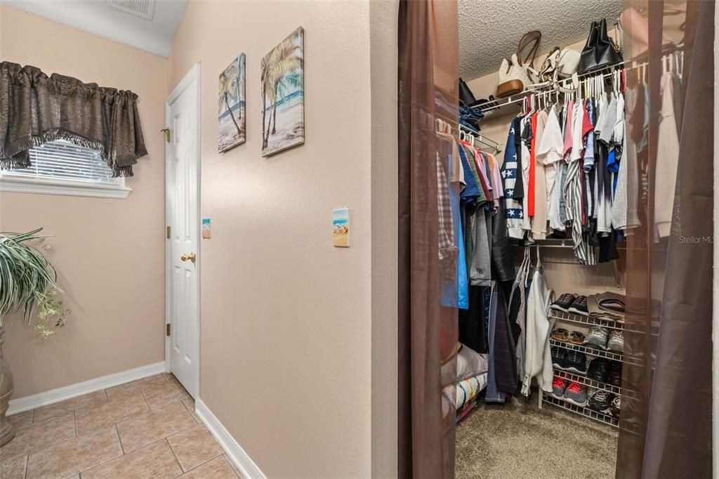 For Sale: $355,000 (3 beds, 2 baths, 1632 Square Feet)