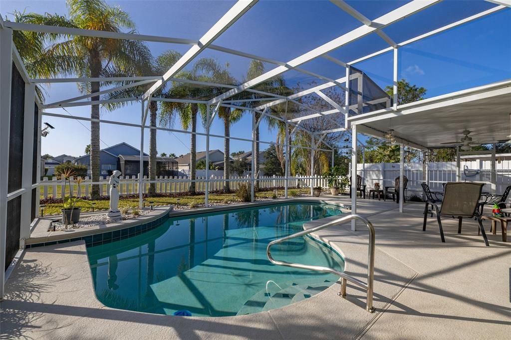 For Sale: $355,000 (3 beds, 2 baths, 1632 Square Feet)