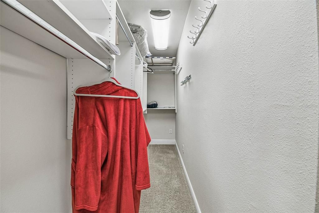 出租: $3,500 (5 贝兹, 3 浴室, 3030 平方英尺)