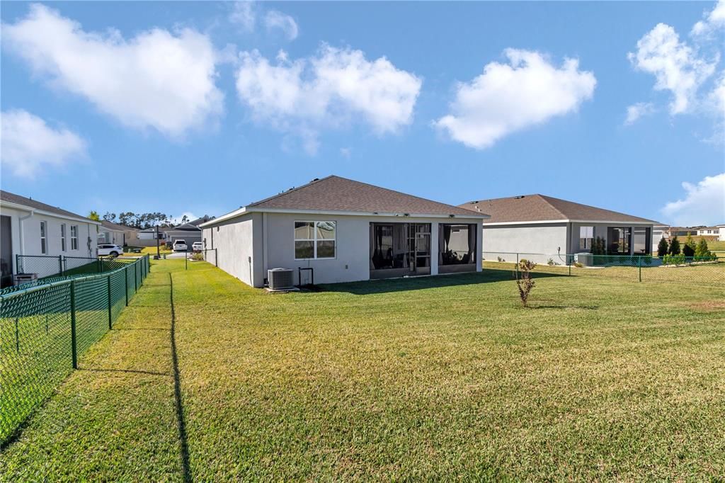 For Sale: $335,000 (4 beds, 2 baths, 2040 Square Feet)