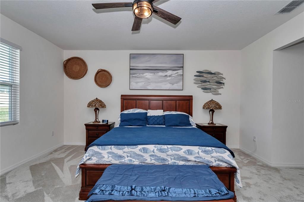 For Sale: $335,000 (4 beds, 2 baths, 2040 Square Feet)