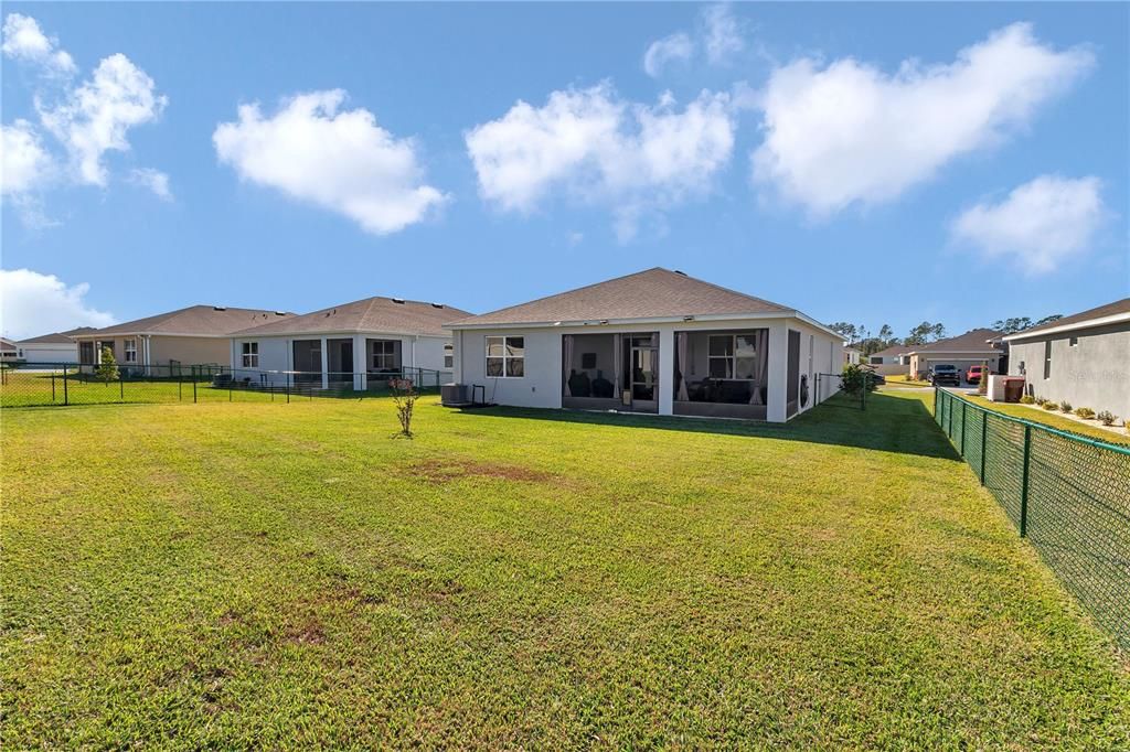 For Sale: $335,000 (4 beds, 2 baths, 2040 Square Feet)