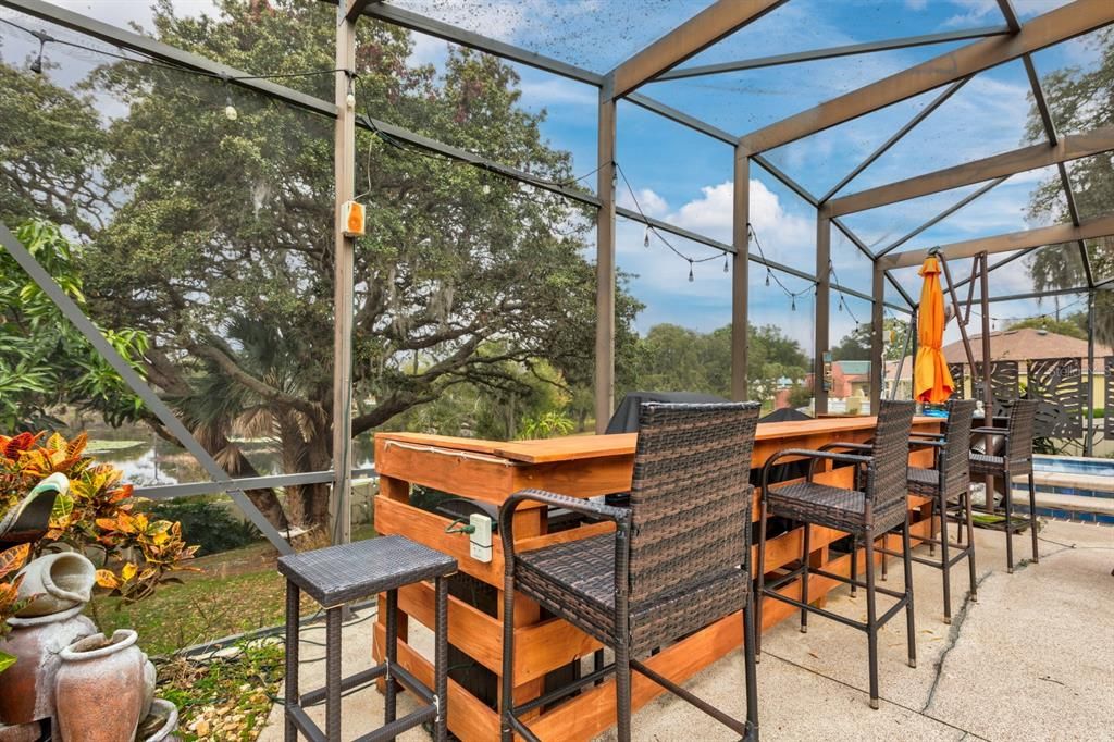 待售: $437,500 (4 贝兹, 3 浴室, 2340 平方英尺)